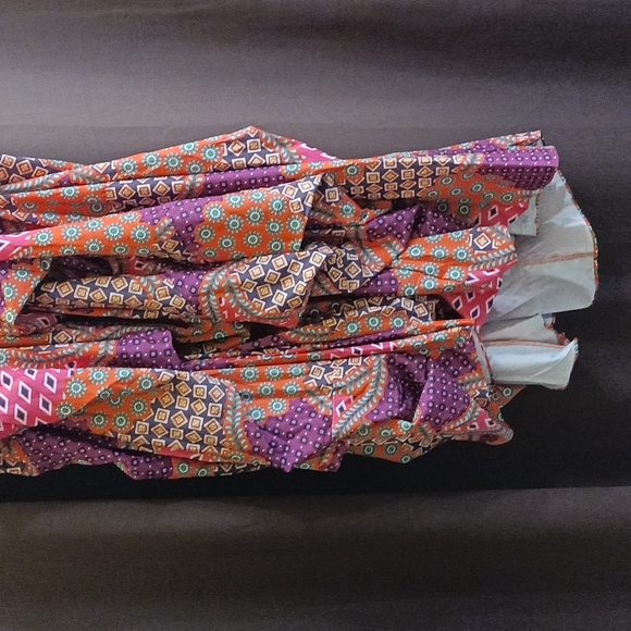 Woman's skirt - Picture 2 of 9